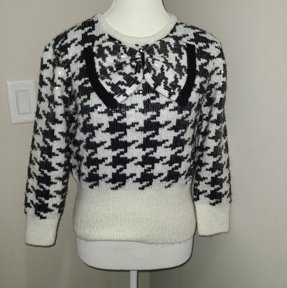 Zara Chic Houndstooth Sweater